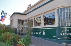 Jax Truckee Diner